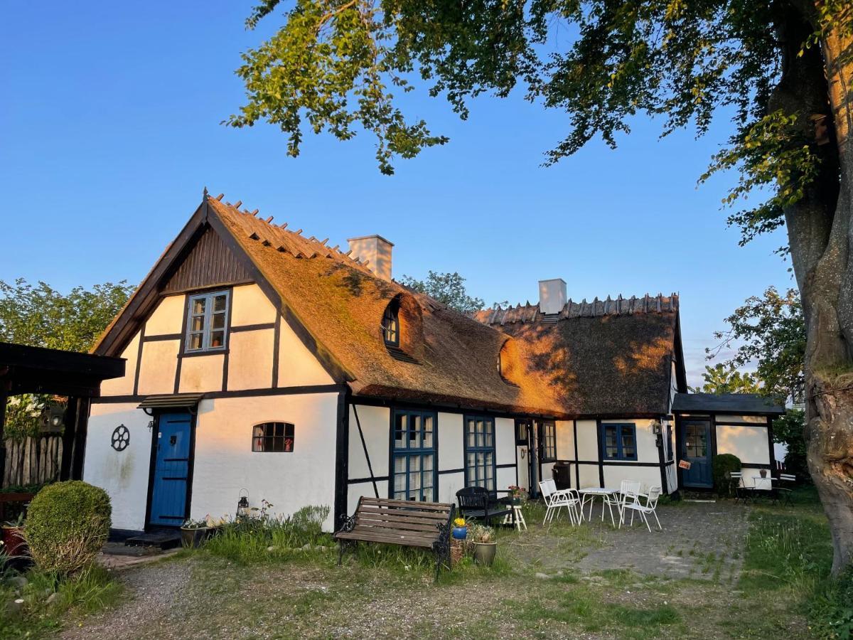 Vaerelser I Historisk Hus Med Sjael Og Atmosfaere Helsinge Εξωτερικό φωτογραφία
